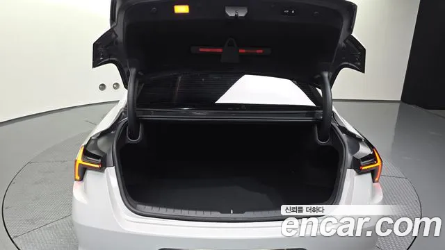 Kia K8 The New K8 3.5 Бензин 4WD — Фото автомобиля 20