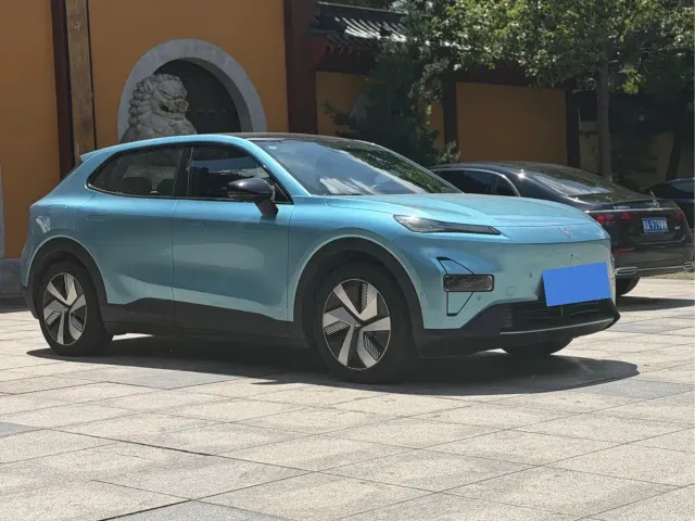 Deepal S05 — Фото автомобиля 3