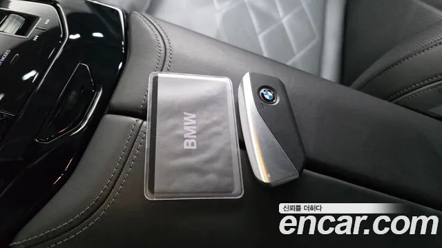 BMW i5 — Фото автомобиля 29