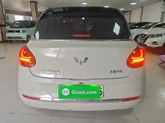 Wuling Bingo — Фото автомобиля 5
