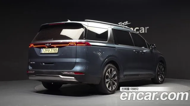 Kia Carnival 4th Gen — Фото автомобиля 2