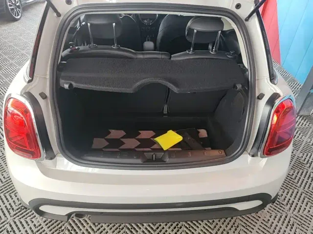 MINI Hatch — Фото автомобиля 18