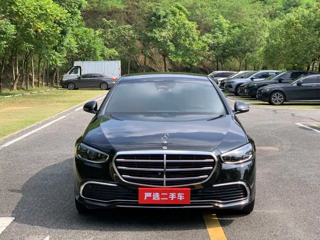 Mercedes-Benz S-Class — Фото автомобиля 2