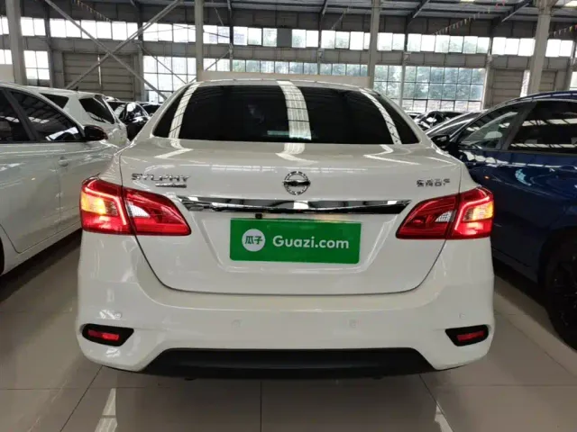 Nissan Sylphy — Фото автомобиля 3