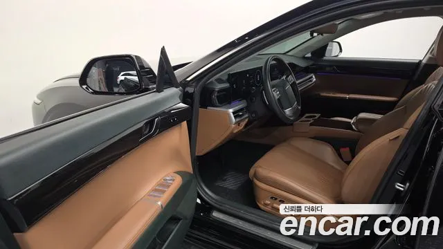 Hyundai Grandeur Grandeur (GN7) 2.5 Бензин 2WD — Фото автомобиля 9