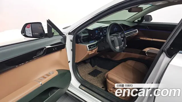 Hyundai Grandeur GN7 — Фото автомобиля 17
