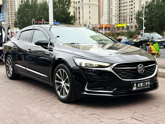Buick LaCrosse — Фото автомобиля 2