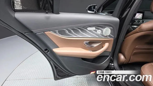 Mercedes-Benz E-Class W213 — Фото автомобиля 14