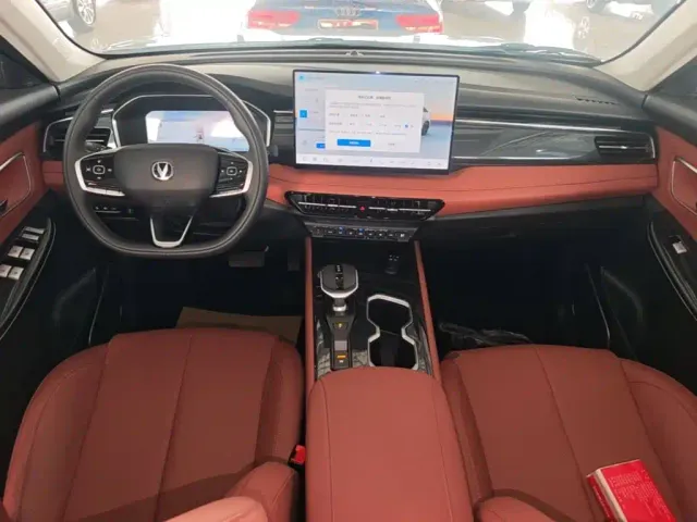 Changan CS75 — Фото автомобиля 9