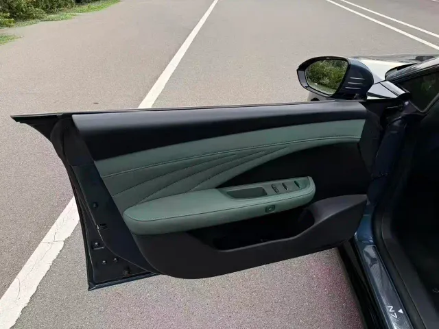 Nissan N7 — Фото автомобиля 30