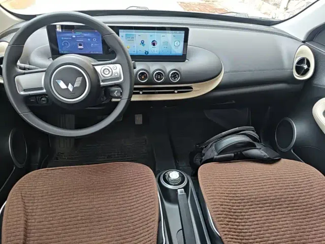 Wuling Bingo — Фото автомобиля 9