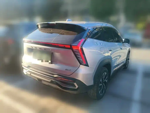 Geely Boyue L — Фото автомобиля 6