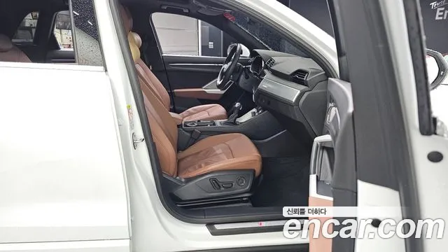 Audi Q3 35 TDI quattro Premium — Фото автомобиля 11