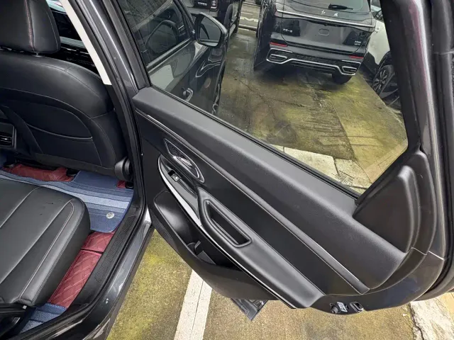 Changan X7 Plus — Фото автомобиля 10