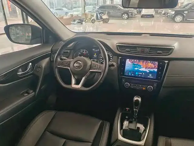 Nissan X-Trail — Фото автомобиля 16