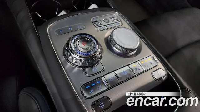 Genesis G90 Бензин 3.5 турбо AWD — Фото автомобиля 9