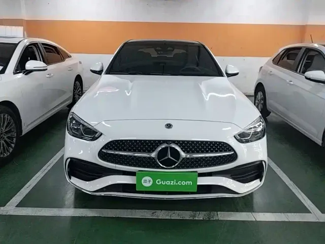 Mercedes-Benz C-Class — Фото автомобиля 2