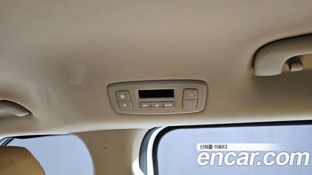 Kia Canival Carnival 4 поколение Дизель 9 мест Prestige — Фото автомобиля 27