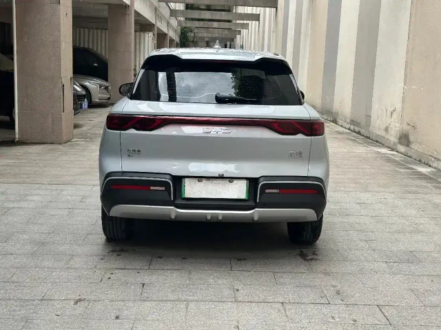 BYD Yuan UP — Фото автомобиля 8