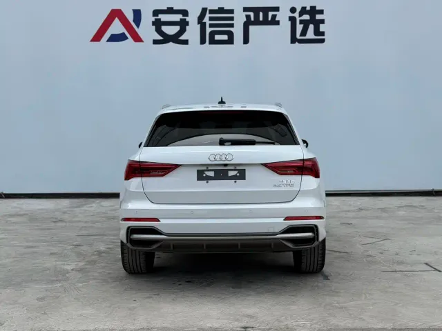 Audi Q3 — Фото автомобиля 5