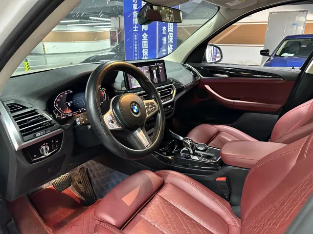 BMW X3 — Фото автомобиля 10