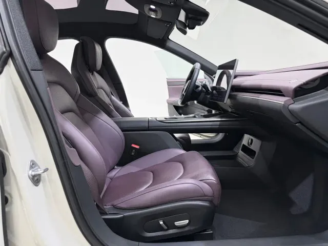Xiaomi SU7 — Фото автомобиля 9