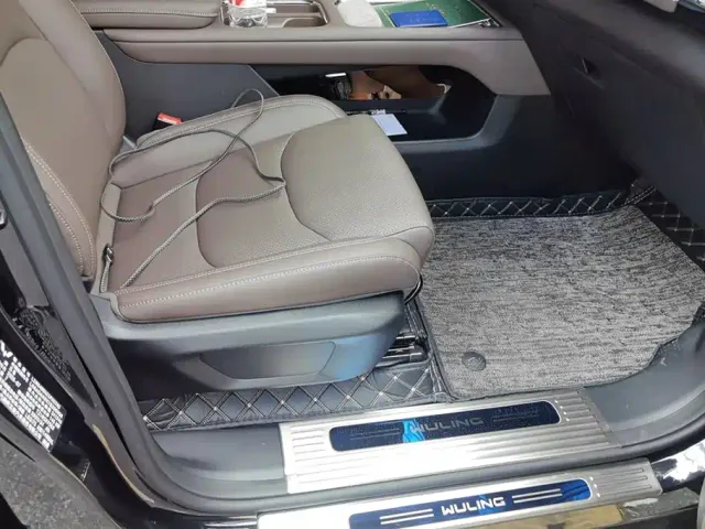 Wuling Starlight 730 — Фото автомобиля 8