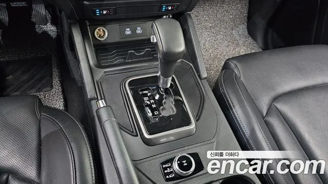 KG_Mobility_Ssangyong Rexton Новый Rexton Sport Дизель 2.2 4WD — Фото автомобиля 8