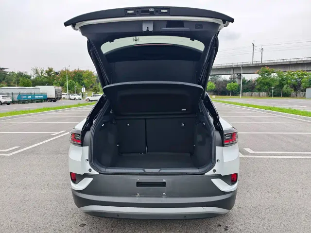 Volkswagen ID.4 CROZZ 2021 Long Range Lite PRO 2WD Version — Фото автомобиля 9