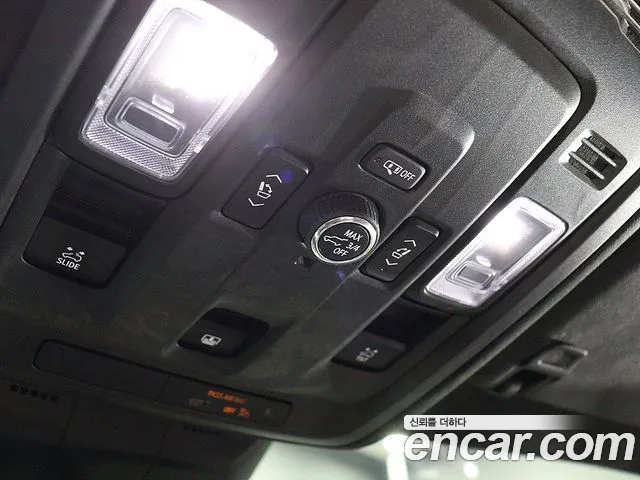 Cadillac Escalade Escalade 5 поколение — Фото автомобиля 11