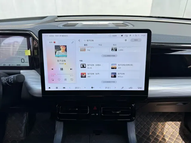 GAC Trumpchi GS8 — Фото автомобиля 15