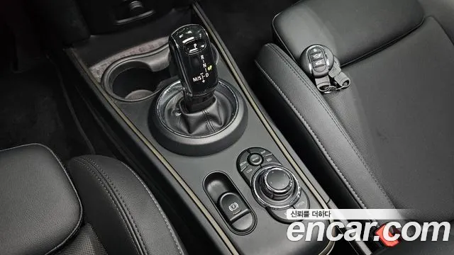 Mini Countryman — Фото автомобиля 7