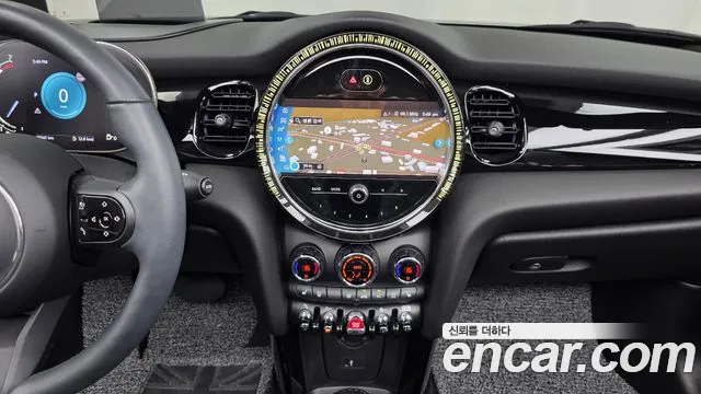 Mini Cooper Convertible — Фото автомобиля 14