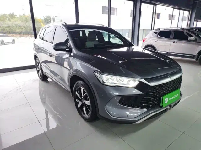 BYD Song Pro — Фото автомобиля 3
