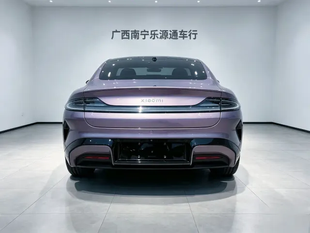 Xiaomi SU7 — Фото автомобиля 5
