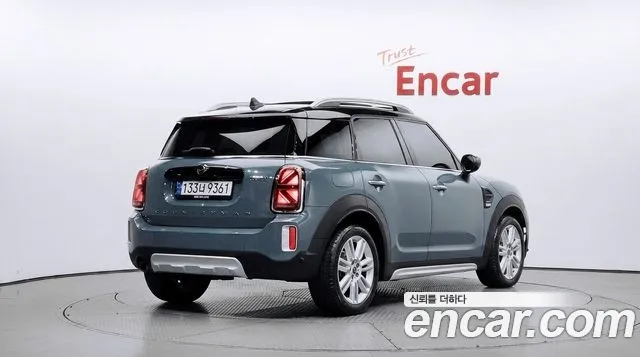 MINI Countryman — Фото автомобиля 3
