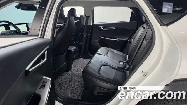 Kia EV6 — Фото автомобиля 11