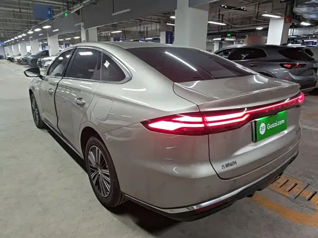 Geely Galaxy Stellar 6 — Фото автомобиля 4