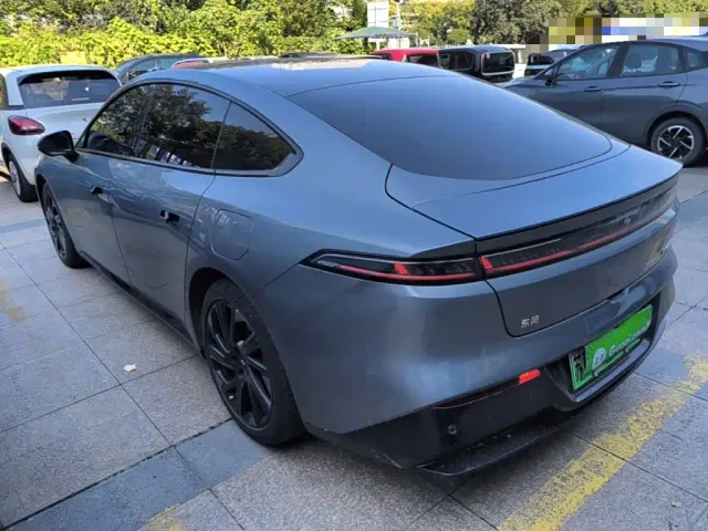 Dongfeng eπ 007 — Фото автомобиля 4