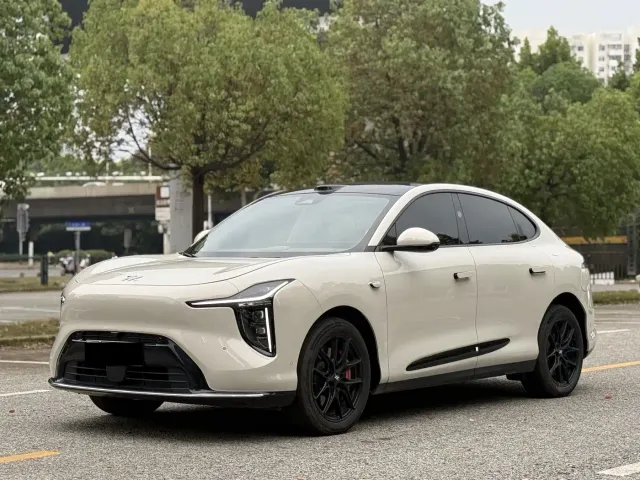Фотография автомобиля — IM Motors LS6