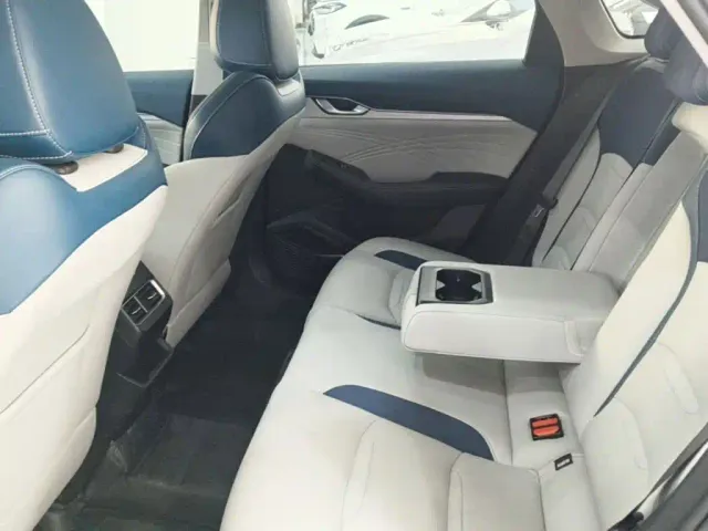 Geely Xingrui — Фото автомобиля 16