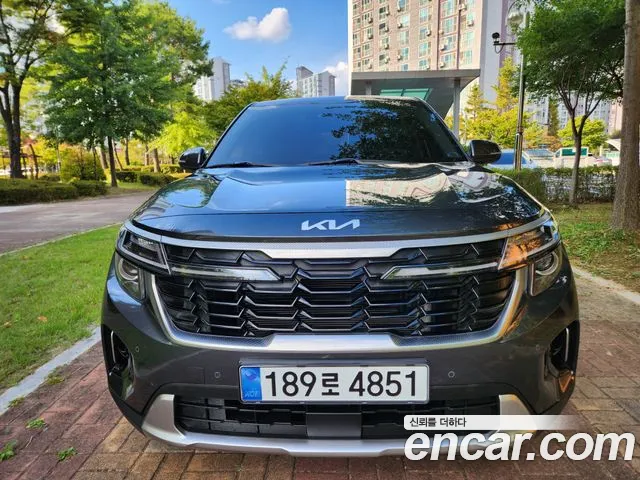 Фотография автомобиля — Kia Seltos Seltos (New)