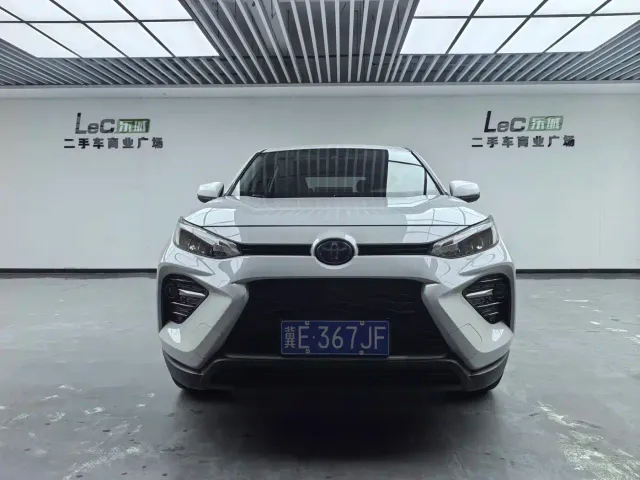 Toyota Wildlander — Фото автомобиля 2