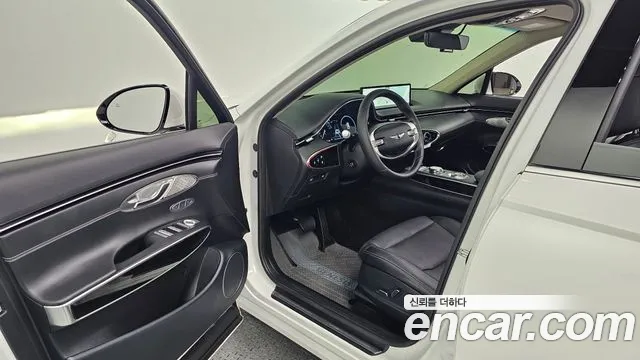 Genesis GV70 2.5T Бензин 2WD — Фото автомобиля 23