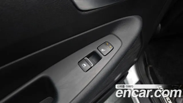 Hyundai Santafe Новый Santa Fe Дизель 2.2 2WD — Фото автомобиля 19