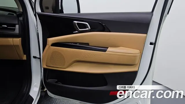 Kia Canival Carnival 4 поколение Дизель 11 мест Prestige — Фото автомобиля 24