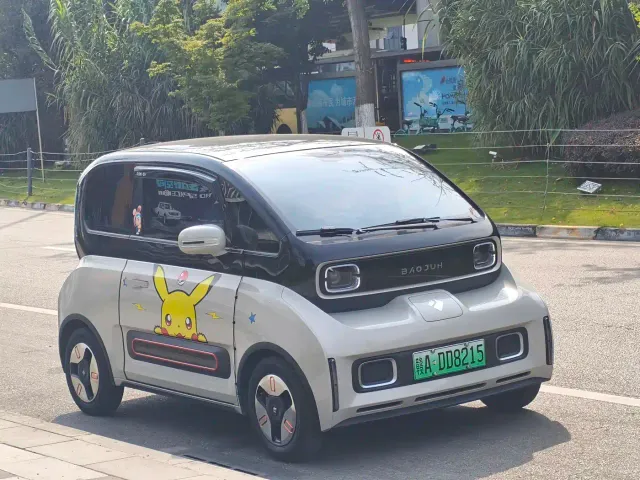 Baojun KiWi EV — Фото автомобиля 3