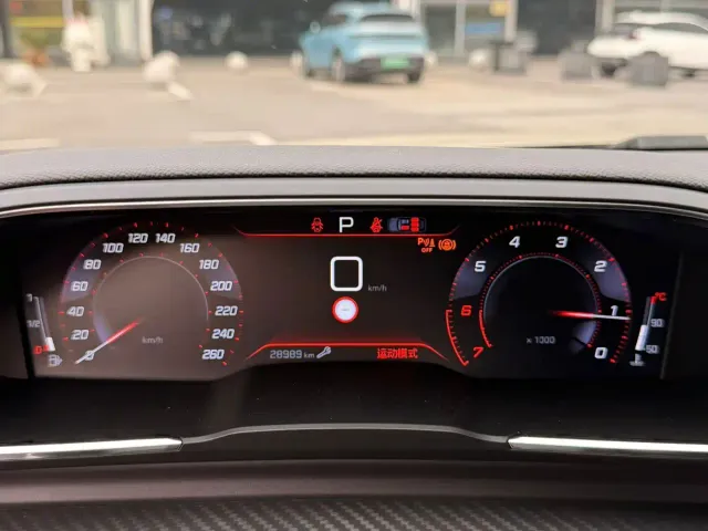 Peugeot 508 — Фото автомобиля 5