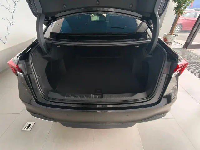 Buick LaCrosse — Фото автомобиля 15