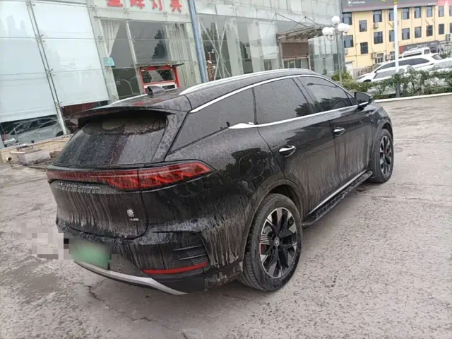 BYD Tang — Фото автомобиля 6